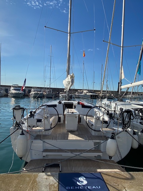 slider 1 Beneteau Oceanis 40.1